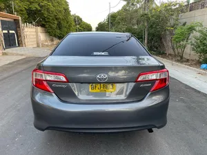 Toyota Camry Up-Spec Automatic 2.4 2014 for Sale