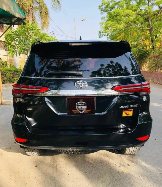 Toyota Fortuner 2021 for sale in Karachi