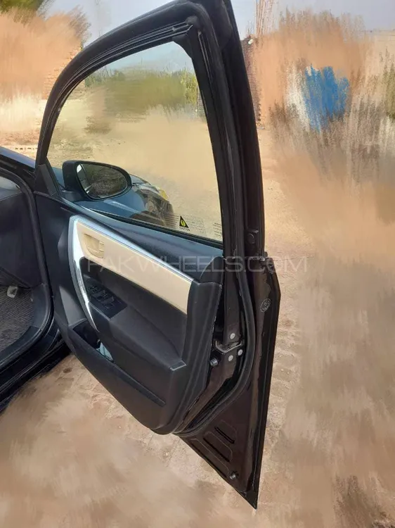 Toyota Corolla 2018 for Sale in Jalalpur Jattan Toyota Corolla 2018 for Sale in Jalalpur Jattan Image-7