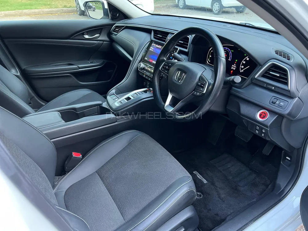 Honda Insight 2021 for Sale in Islamabad Honda Insight 2021 for Sale in Islamabad Image-9
