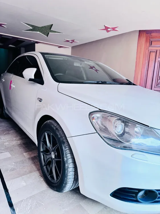 Suzuki Kizashi 2016 for Sale in Karachi Suzuki Kizashi 2016 for Sale in Karachi Image-3
