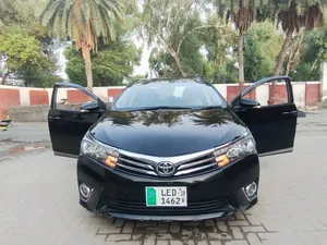 Toyota Corolla Altis Automatic 1.6 2015 for Sale