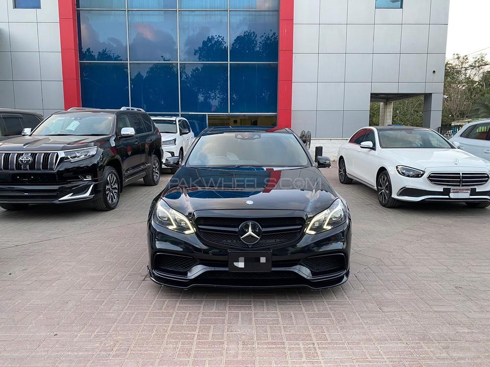 Mercedes W212R E63 AMG
Grade: 4.5
65000 Japan Driven
IMPORT: 2023 July 
Model: 2013
Donor Make: E-200
Model: 2011
Variant: 5.5L twin turbo 
Current Mileage: 70000km 
(Local Mileage 5000km driven)
Registration: Karachi 

SPECIFICATIONS:
*Stock Car
*E63-S plugs installed 
*PPF Coated
*Launch Control
*AMG Sports Suspension
*Parktronic System (PTS)
*Premium Sound System (Harmon Kardon)
*19 Inch wheels
*Brand new nankang tyres installed 
*All oils and filters just changed (including diff and transmission)
*Original mercedes E63-S amg brake pads just installed

Calling and Visiting Hours

Monday to Saturday 

11:00 AM to 7:00 PM