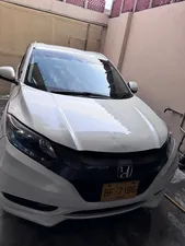 Honda Vezel Hybrid Z 2015 for Sale