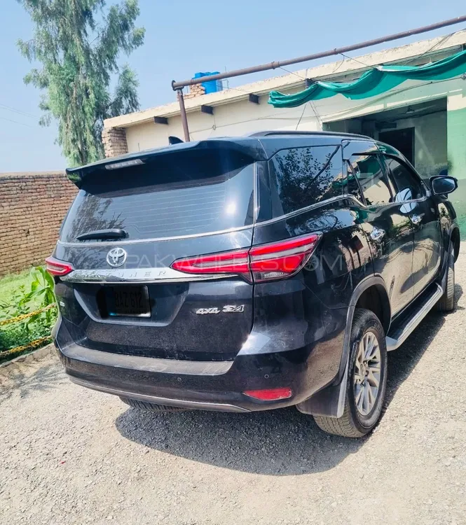 Toyota Fortuner 2022 for sale in Hayatabad