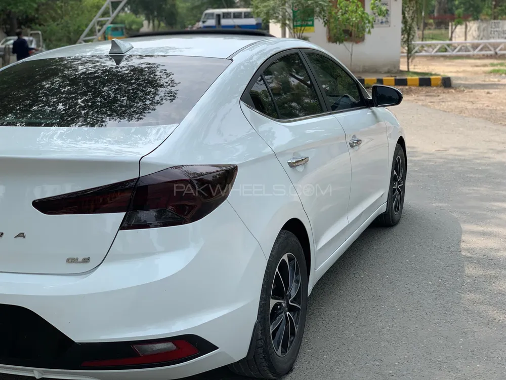 Hyundai Elantra 2022 for sale in Faisalabad