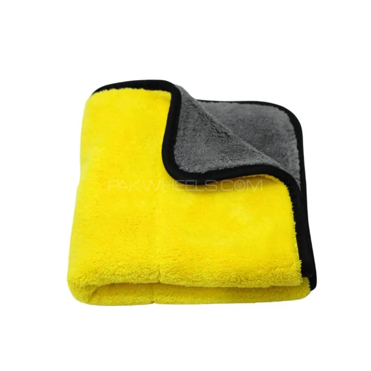 Maxima Super Plushed 850 GSM Microfiber Diamond 40X40 CM Yellow & Grey Top Quality Image-1