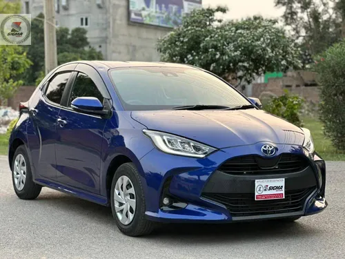 Toyota Yaris Hatchback 2021