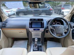 Toyota Prado Tx.L 
Model: 2020
Mileage: 11,000 Km
Unregistered
Fresh Import 

*Original Tv + 4 cameras
*Electric Powered Seats
*Heating/ Cooling Seats
*7 Seater
*Beige Room
*Sunroof

Calling and Visiting Hours

Monday to Saturday 

11:00 AM to 7:00 PM