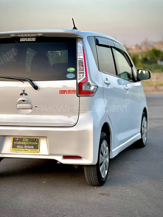 مٹسوبیشی ای کے کسٹم 2015 for Sale in اسلام آباد مٹسوبیشی ای کے کسٹم 2015 for Sale in اسلام آباد Image-9