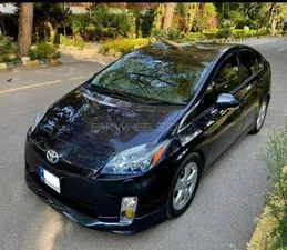 Toyota Prius S LED Edition 1.8 2011 for Sale