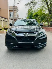 Honda Vezel Hybrid X 2015 for Sale