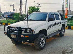 Toyota Hilux Double Cab 2003 for Sale