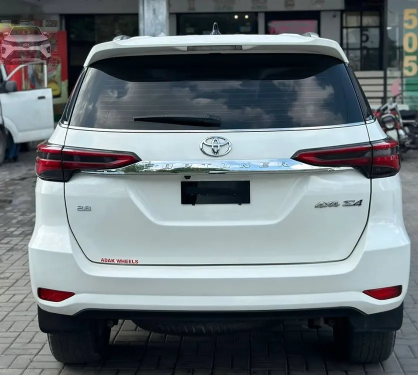 Toyota Fortuner 2021 for sale in Lahore