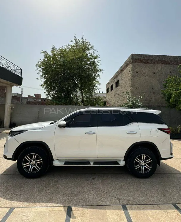 Toyota Fortuner 2021 for sale in Lahore