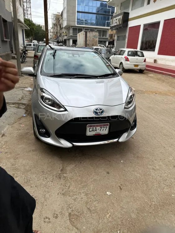 Toyota Aqua 2020 for Sale in Karachi Image-1