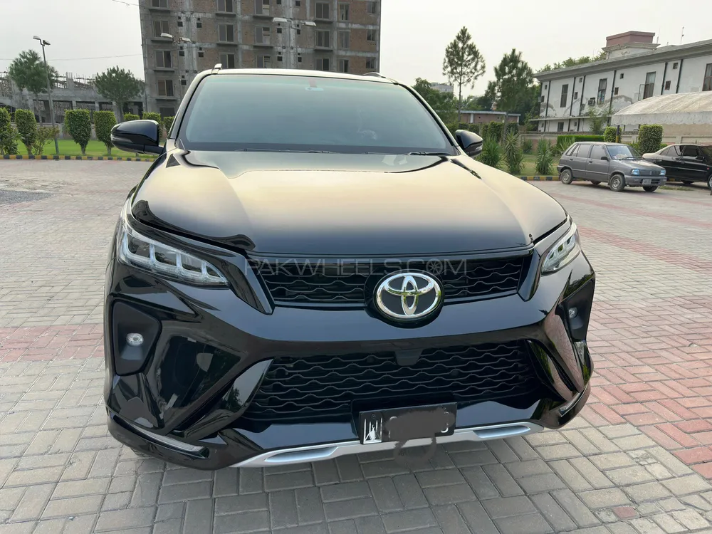 Toyota Fortuner 2022 for sale in Peshawar