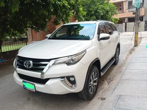 Toyota Fortuner 2.8 Sigma 4 2019 for Sale