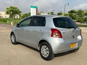 Toyota Vitz F 1.0 2007 for Sale