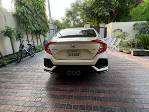 Honda Civic Turbo 1.5 VTEC CVT 2016 for Sale