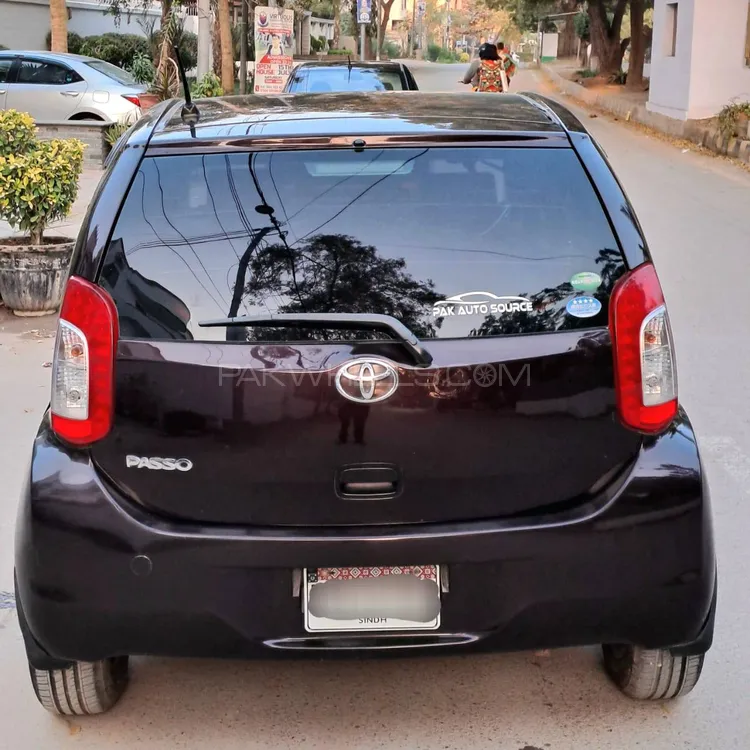 Toyota Passo 2015 for sale in Karachi