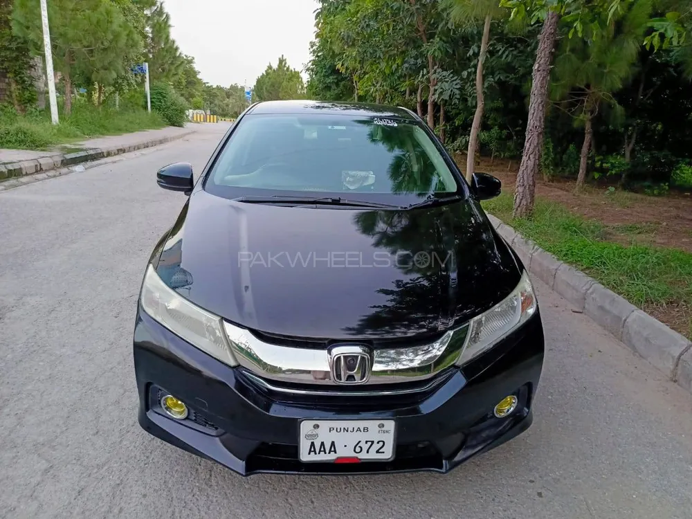 Honda Grace Hybrid 2015 for sale in Islamabad