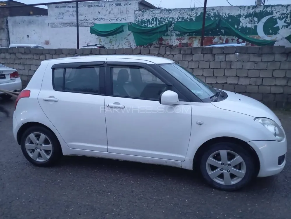 Suzuki Swift 2016 for sale in Taxila