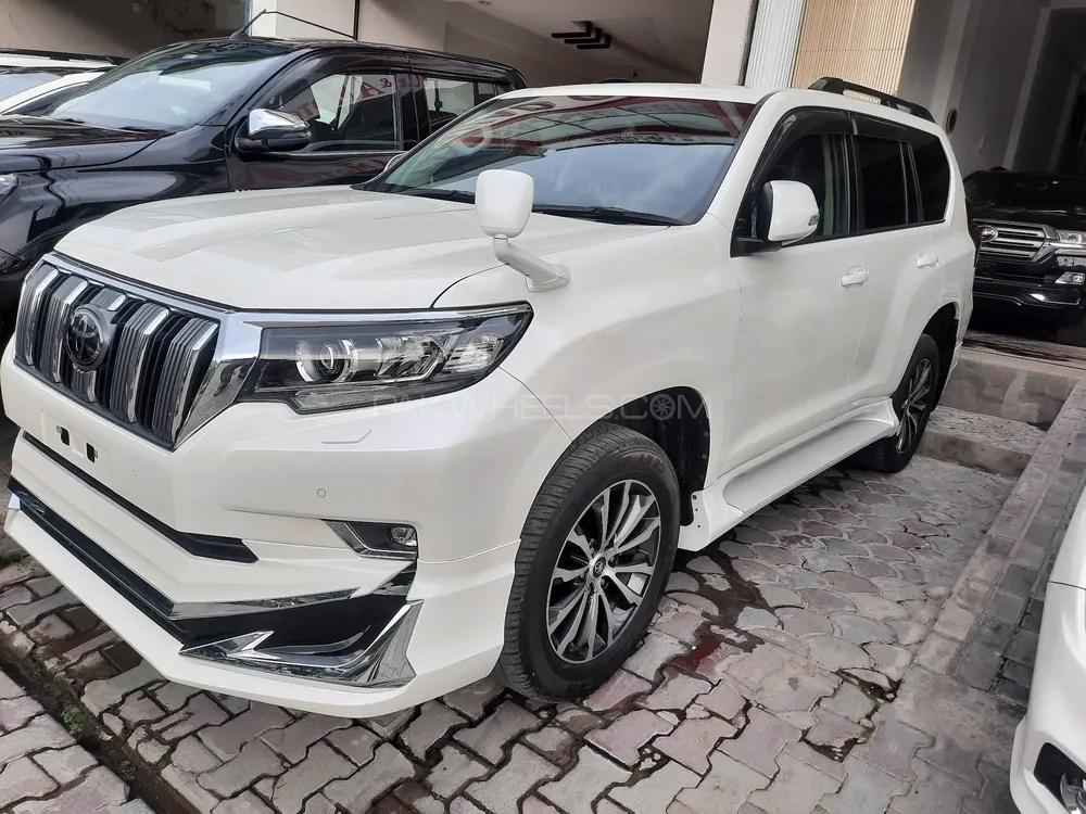 Toyota Prado 2019 for Sale in Lahore Toyota Prado 2019 for Sale in Lahore Image-2