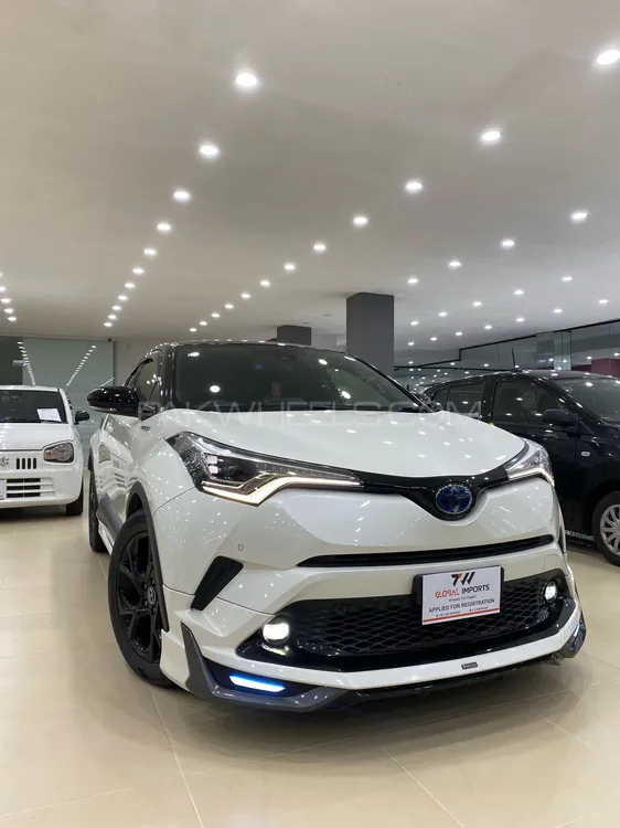 ٹویوٹا سی-ایچ آر 2019 for Sale in اسلام آباد Image-1