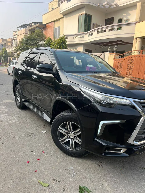 Toyota Fortuner 2020 for sale in Lahore