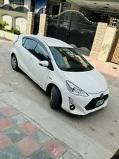 Toyota Aqua S 2015 for Sale