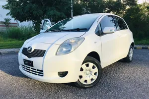 Toyota Vitz F 1.3 2005 for Sale