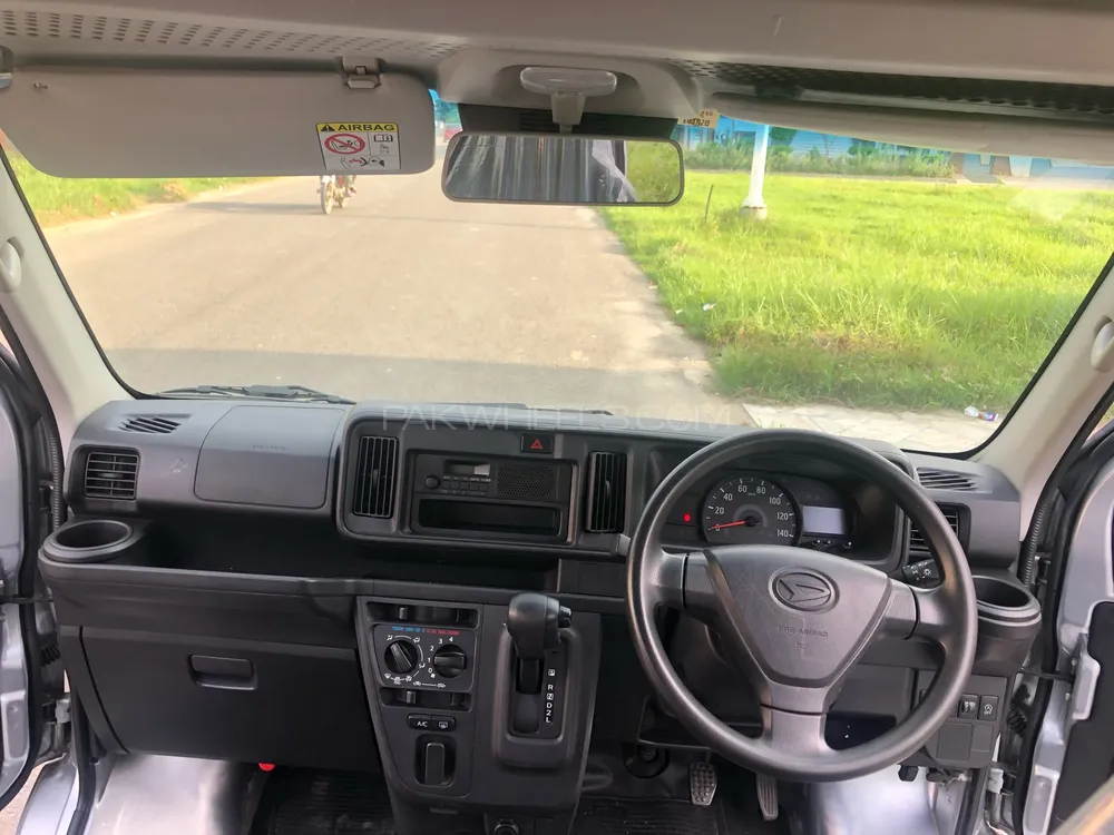 Daihatsu Hijet 2020 for Sale in Gujranwala Daihatsu Hijet 2020 for Sale in Gujranwala Image-6