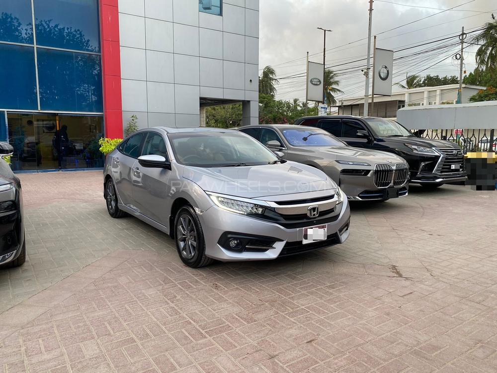 Honda Civic Oriel 
Model: 2021
Mileage: 26,000 km
Reg: 2021 karachi

Calling and Visiting Hours 

Monday to Saturday 

11:00 AM to 7:00 PM