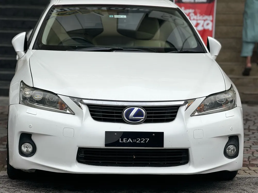 Lexus CT200h 2011 for Sale in Lahore Image-1