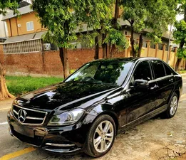 Mercedes Benz C Class C200 2013 for Sale