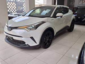 CHR G NERO
2019 MODEL
4.5 GRADE 
100% ORIGINAL BODY
AUCTION REPORT AVAILABLE 
PEARL WHITE 
FRESH CLEAR 
FOR MORE DETAILS 
PLEASE CONTACT..