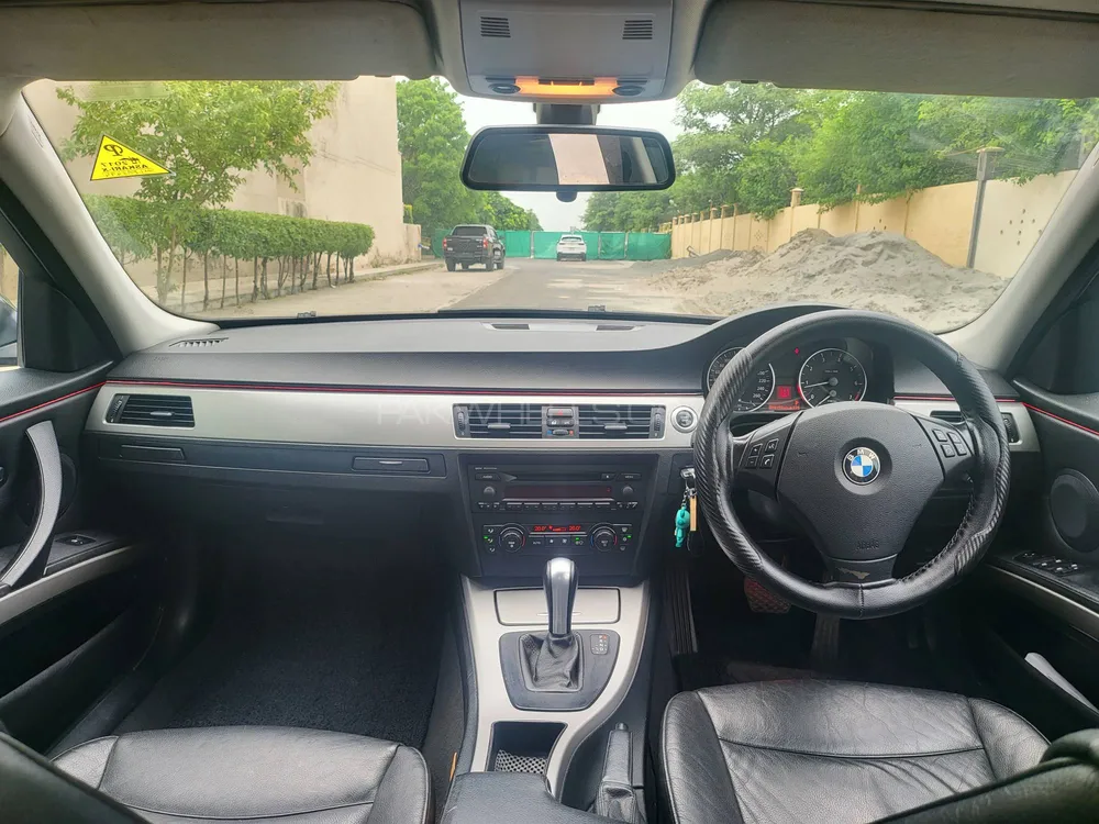 BMW 3 Series 2006 for Sale in Lahore BMW 3 Series 2006 for Sale in Lahore Image-13