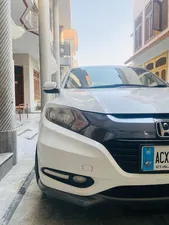 Honda Vezel Hybrid X 2013 for Sale