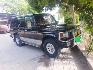 Mitsubishi Pajero Exceed 2.5D 1990 for Sale