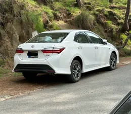 Toyota Corolla Altis Grande X CVT-i 1.8 Beige Interior 2022 for Sale