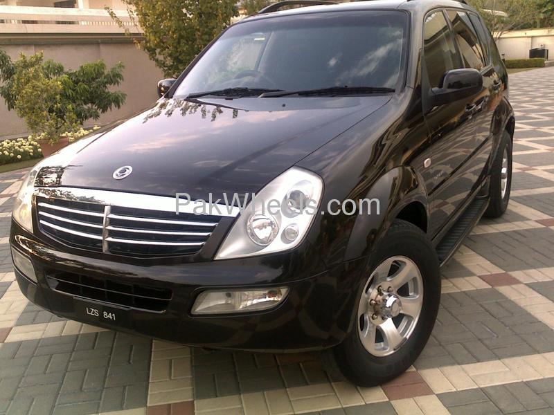 SsangYong Rexton 2005 for Sale in Islamabad Image-1