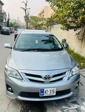 Toyota Corolla Altis SR Cruisetronic 1.6 2014 for Sale