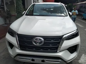 Toyota Fortuner 2.8 Sigma 4 2023 for Sale