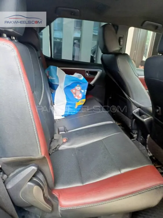 Toyota Fortuner 2022 for Sale in Lahore Toyota Fortuner 2022 for Sale in Lahore Image-11
