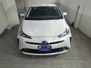 Toyota Prius S 2020 for Sale