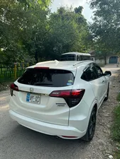 Honda Vezel Hybrid Z 2018 for Sale