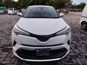 Toyota C-HR G-LED 2017 for Sale