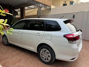 Toyota Corolla Fielder Hybrid 2018 for Sale