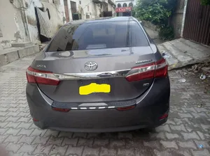 Toyota Corolla GLi 1.3 VVTi 2015 for Sale